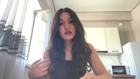 Snapshot of fredamedora chatting on 06.29.26 Mia online show from 06.29.26
