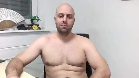 Snapshot of freddow chatting on 12.09.24 freddow online show from 12.09.24