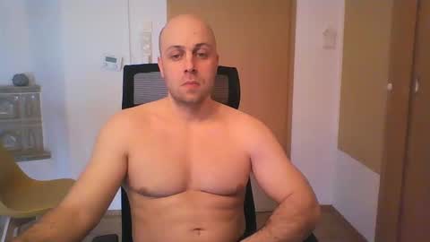 Snapshot of freddow chatting on 02.21.25 freddow online show from 02.21.25