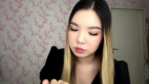 Elina online show from 03.20.26