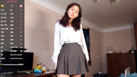 Mia online show from 11.15.25