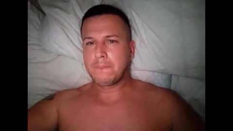 fredwilliam26 online show from 10.21.25