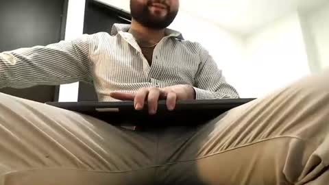 Snapshot of fredy_hunks chatting on 07.17.26 Fredy online show from 07.17.26