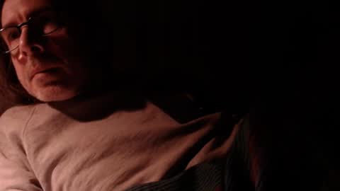 Snapshot of freemy_cebwam chatting on 12.27.24 Duckmysick online show from 12.27.24