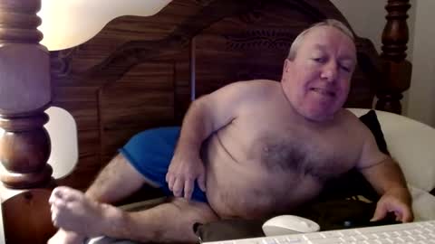 Snapshot of freemysoul4748 chatting on 10.01.25 Cute Lil Man online show from 10.01.25