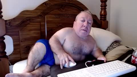 Cute Lil Man online show from 01.11.26