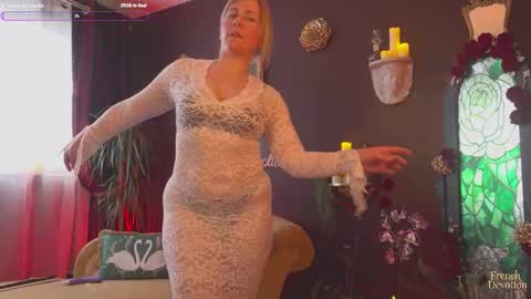 Louise or Lou 3 online show from 03.15.26