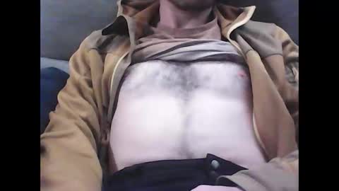 Snapshot of frencheeboy chatting on 11.29.25 frencheeboy online show from 11.29.25