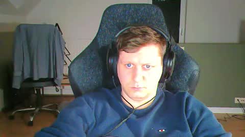 Snapshot of frenchfrieswithmayo chatting on 02.11.26 French fries online show from 02.11.26