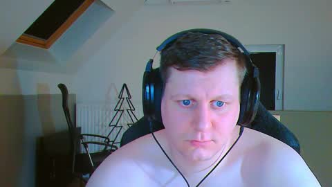 Snapshot of frenchfrieswithmayo chatting on 03.09.26 French fries online show from 03.09.26