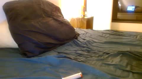 Snapshot of frenchms chatting on 02.26.26 frenchms online show from 02.26.26