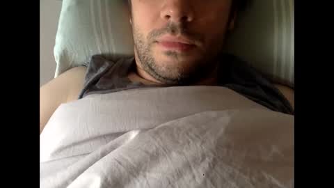 Snapshot of frenchy_from_paris chatting on 04.29.26 frenchy_from_paris online show from 04.29.26