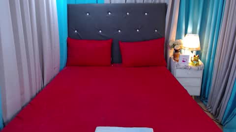 anna online show from 12.18.24