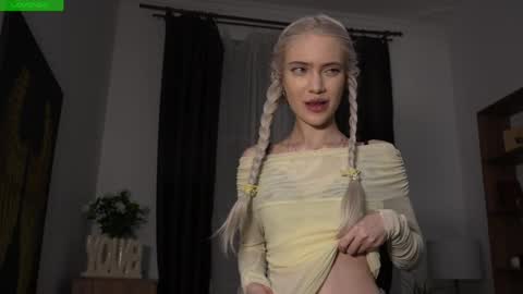 Freya online show from 04.10.26