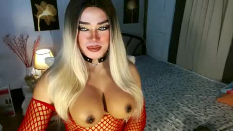 Snapshot of freya_lovestocum chatting on 06.29.26 Miss Frea online show from 06.29.26