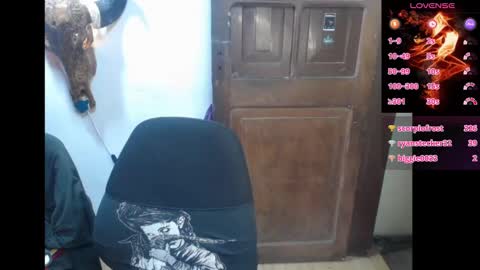 Snapshot of freyaa_sorceress chatting on 12.28.24 freyaa_sorceress online show from 12.28.24