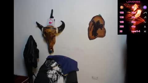 Snapshot of freyaa_sorceress chatting on 12.28.24 freyaa_sorceress online show from 12.28.24