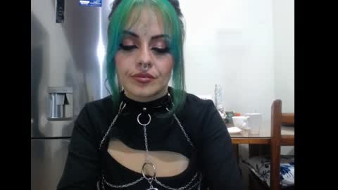 Snapshot of freyaa_sorceress chatting on 01.09.25 freyaa_sorceress online show from 01.09.25