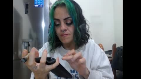 Snapshot of freyaa_sorceress chatting on 01.14.25 freyaa_sorceress online show from 01.14.25