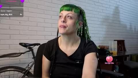 Snapshot of freyaa_sorceress chatting on 09.15.25 freyaa_sorceress online show from 09.15.25