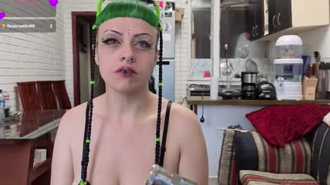 Snapshot of freyaa_sorceress chatting on 10.08.25 freyaa_sorceress online show from 10.08.25