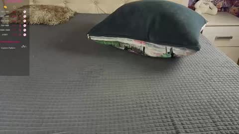 Freya online show from 10.10.25