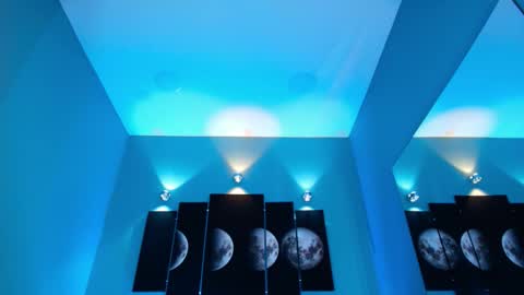 Pau. online show from 03.05.26