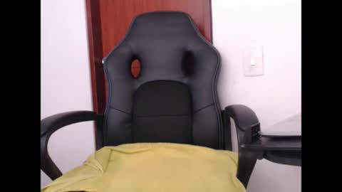 FREYJA LOREN online show from 10.12.25