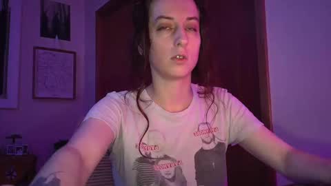 FreyaTheGemini online show from 12.27.24
