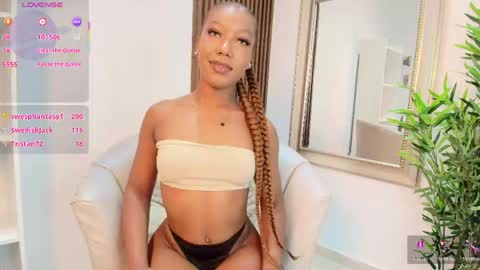 Snapshot of frida_kiroga chatting on 06.03.26 Frida Kiroga online show from 06.03.26