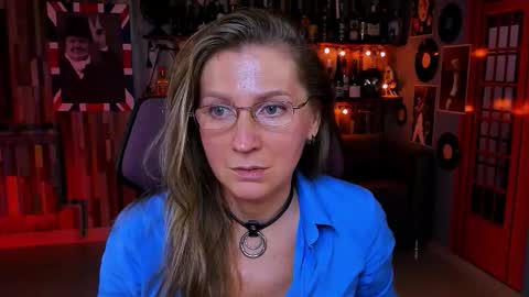 Frida Tander online show from 09.15.25