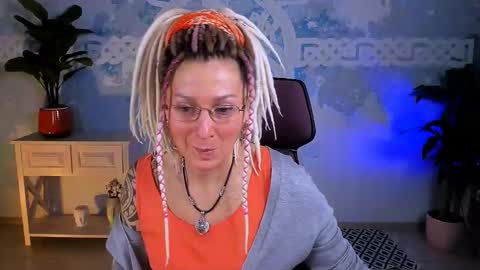 Frida Tander online show from 02.03.26