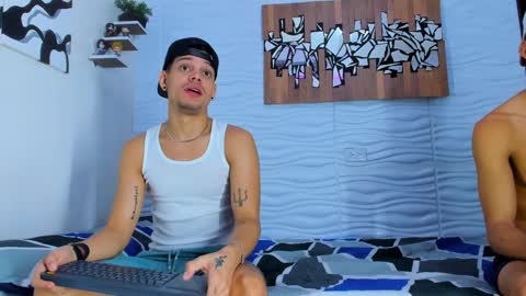 Adam y pitter online show from 09.23.25