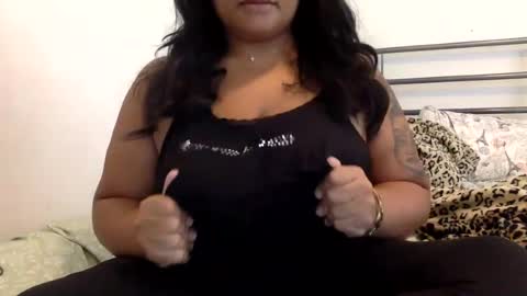 Snapshot of friskythickbabexo chatting on 06.22.26 Friskybabexo online show from 06.22.26