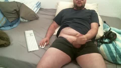 Snapshot of frodo21212 chatting on 02.10.25 Josh online show from 02.10.25