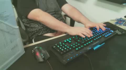 Snapshot of frodo21212 chatting on 03.12.25 Josh online show from 03.12.25