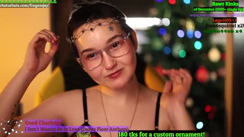 Snapshot of frogessjay chatting on 12.27.24   Jaywise Frogfoot  online show from 12.27.24