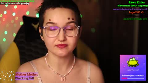 Snapshot of frogessjay chatting on 12.31.24   Jaywise Frogfoot  online show from 12.31.24