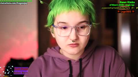 Snapshot of frogessjay chatting on 03.04.25   Jaywise Frogfoot  online show from 03.04.25