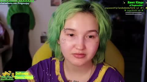 Snapshot of frogessjay chatting on 09.08.25   Jaywise Frogfoot  online show from 09.08.25