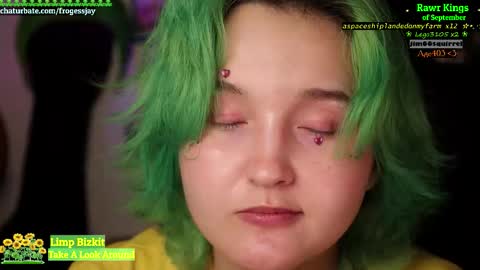 Snapshot of frogessjay chatting on 09.17.25   Jaywise Frogfoot  online show from 09.17.25