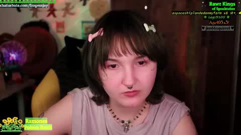 Snapshot of frogessjay chatting on 10.23.25   Jaywise Frogfoot  online show from 10.23.25