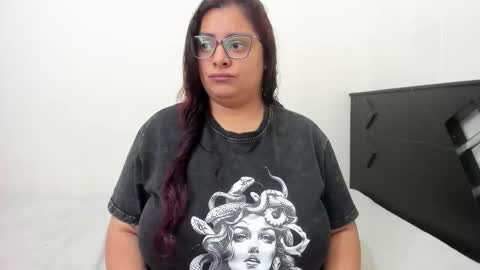 Snapshot of fromheaven_ chatting on 11.01.25 Lucy online show from 11.01.25