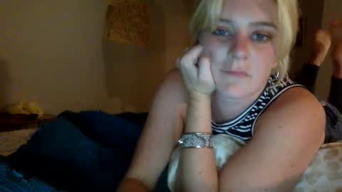 Snapshot of frommarywithlove chatting on 09.13.25 frommarywithlove online show from 09.13.25