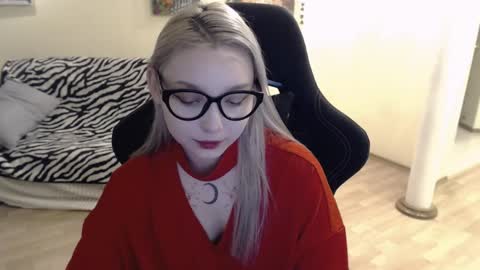 Lilith online show from 12.06.24