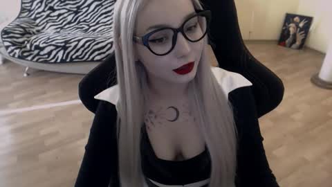 Lilith online show from 09.10.25