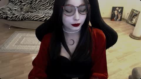 Lilith online show from 12.01.25