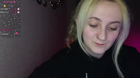 Snapshot of frosty_blueberries4 chatting on 01.18.25 ANA online show from 01.18.25