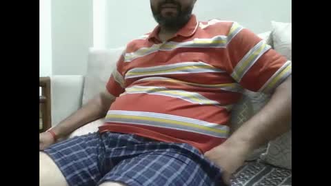 Snapshot of fruti_loops chatting on 12.20.24 fruti loops Bull online show from 12.20.24