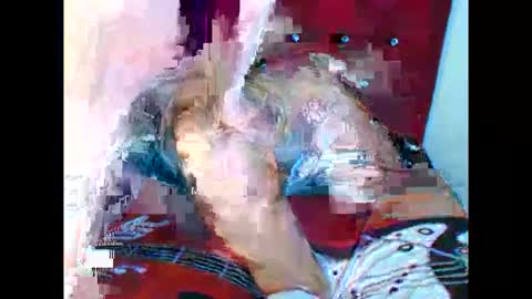 Snapshot of fuck_couple_latin chatting on 10.25.25 fuck_couple_latin online show from 10.25.25